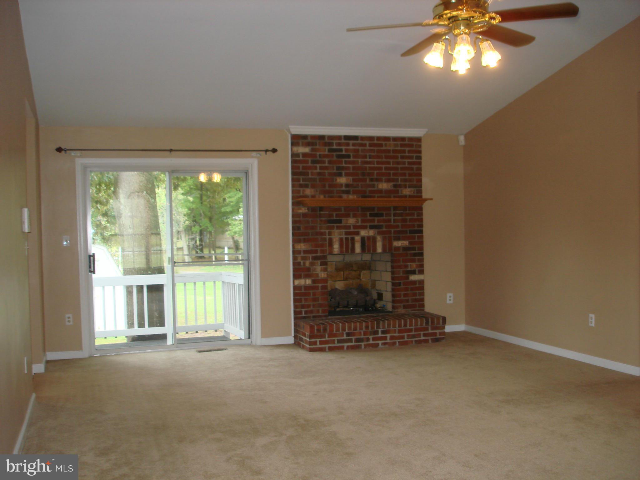 J.A. MACGREGOR ESTATE - Residential Lease