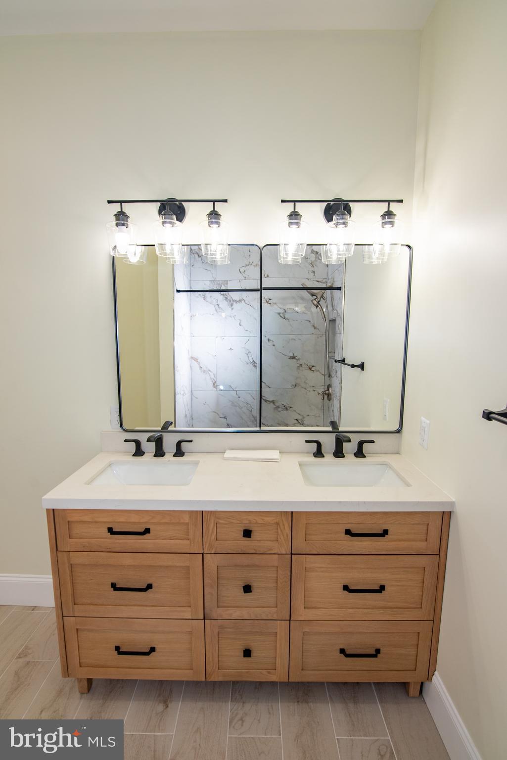 RESERVOIR HILL - Residential