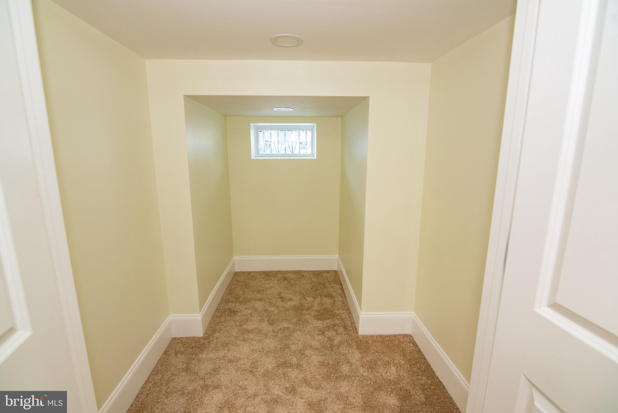 RESERVOIR HILL - Residential