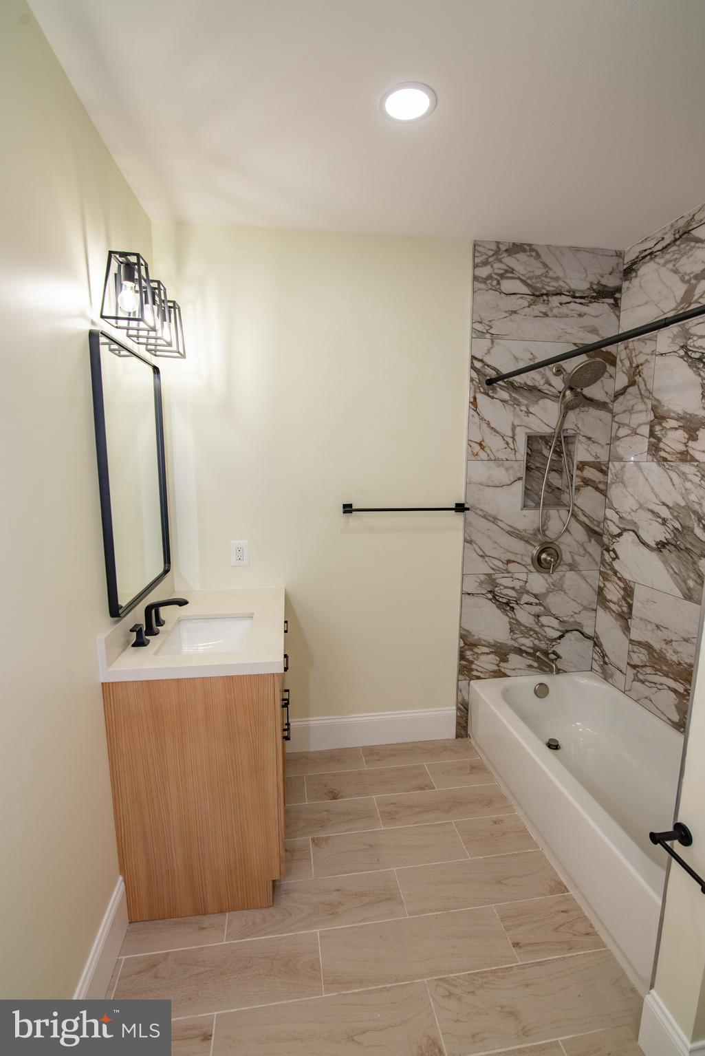 RESERVOIR HILL - Residential