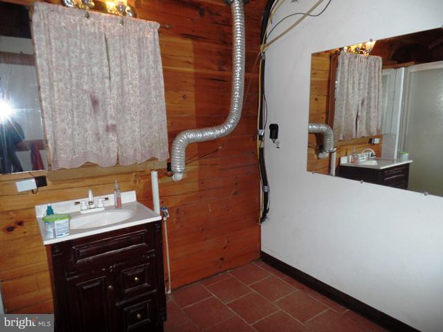 FARRIS ORCHARD - Residential