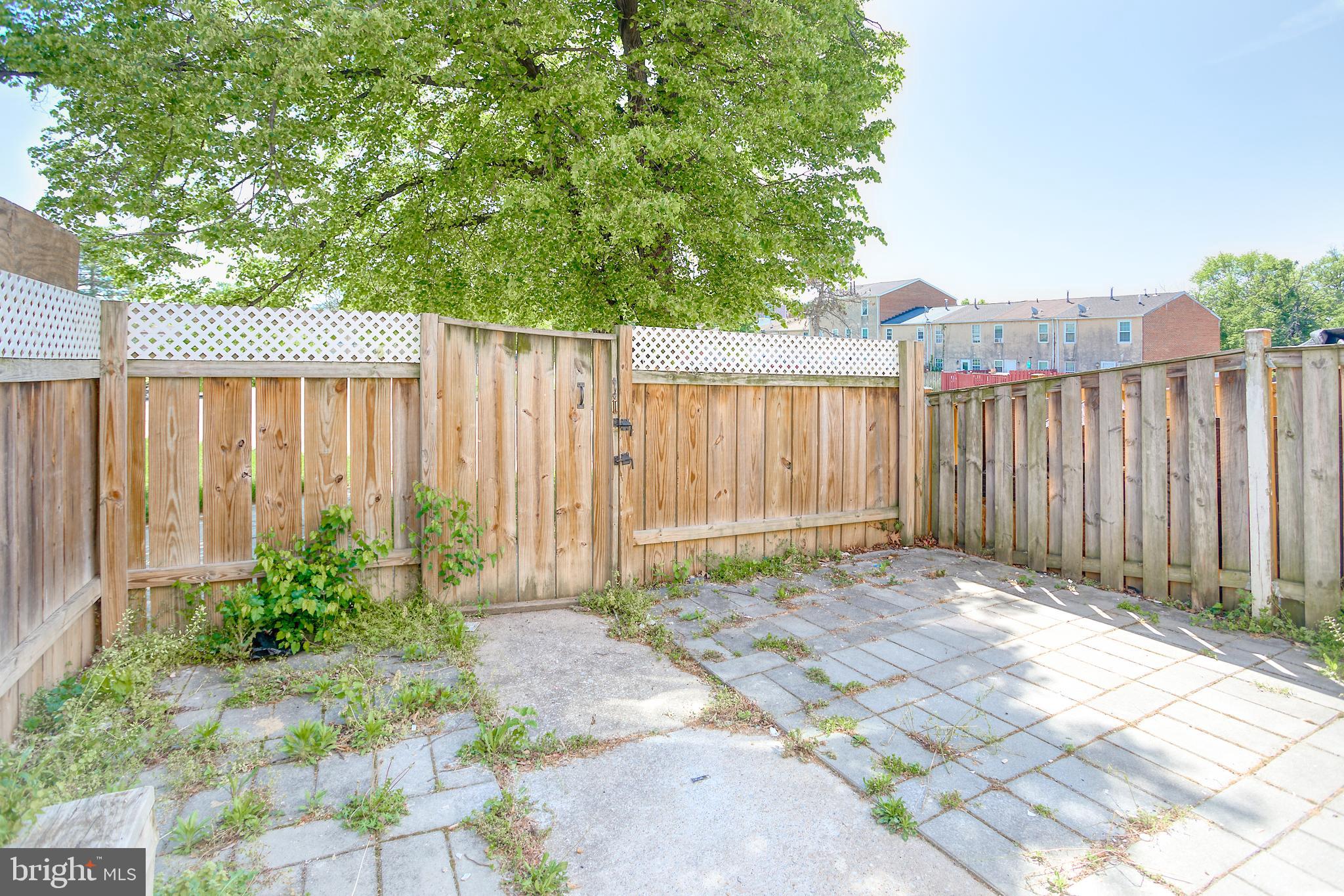 ASHLAND MEWS - Residential