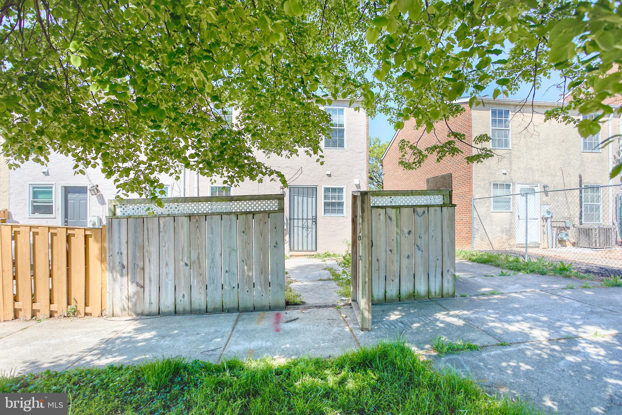 ASHLAND MEWS - Residential