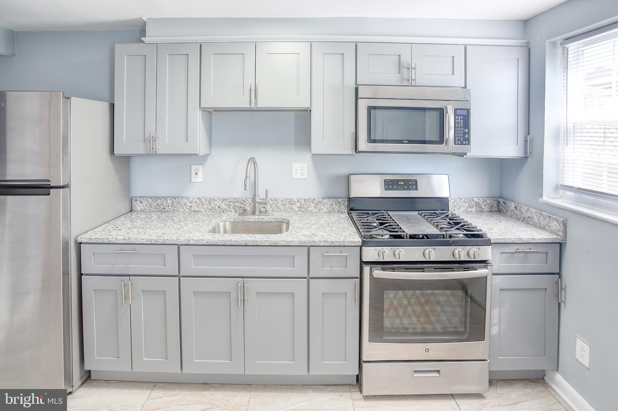 ASHLAND MEWS - Residential