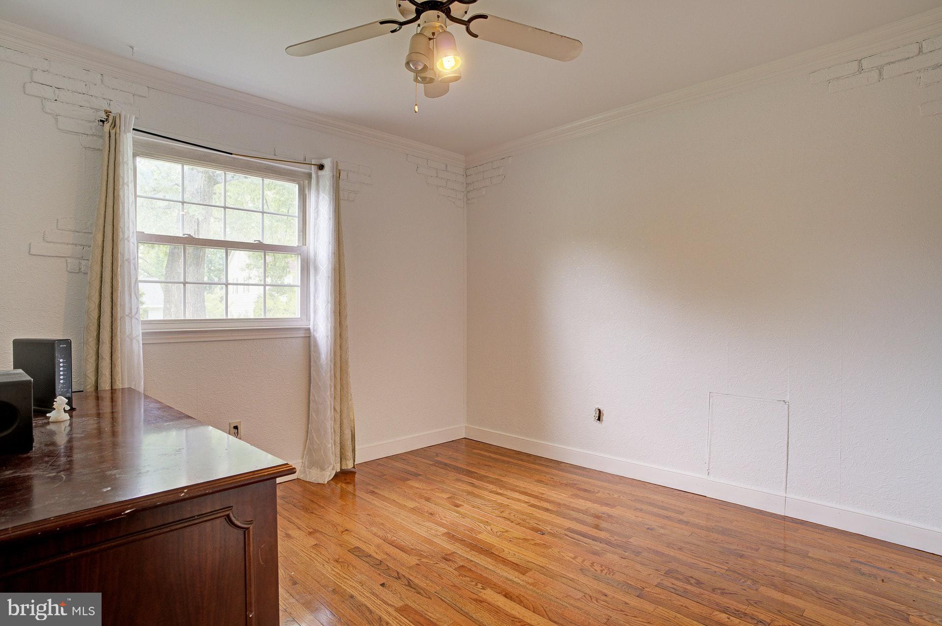 BEDFORD - Residential