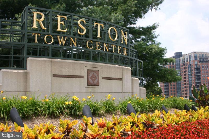 TILTON VALLEY ESTATES - Residential