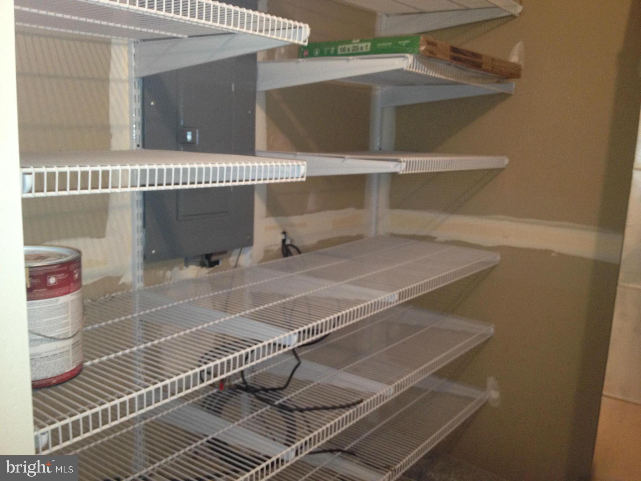 ASHBURN VILLAGE - Residential Lease