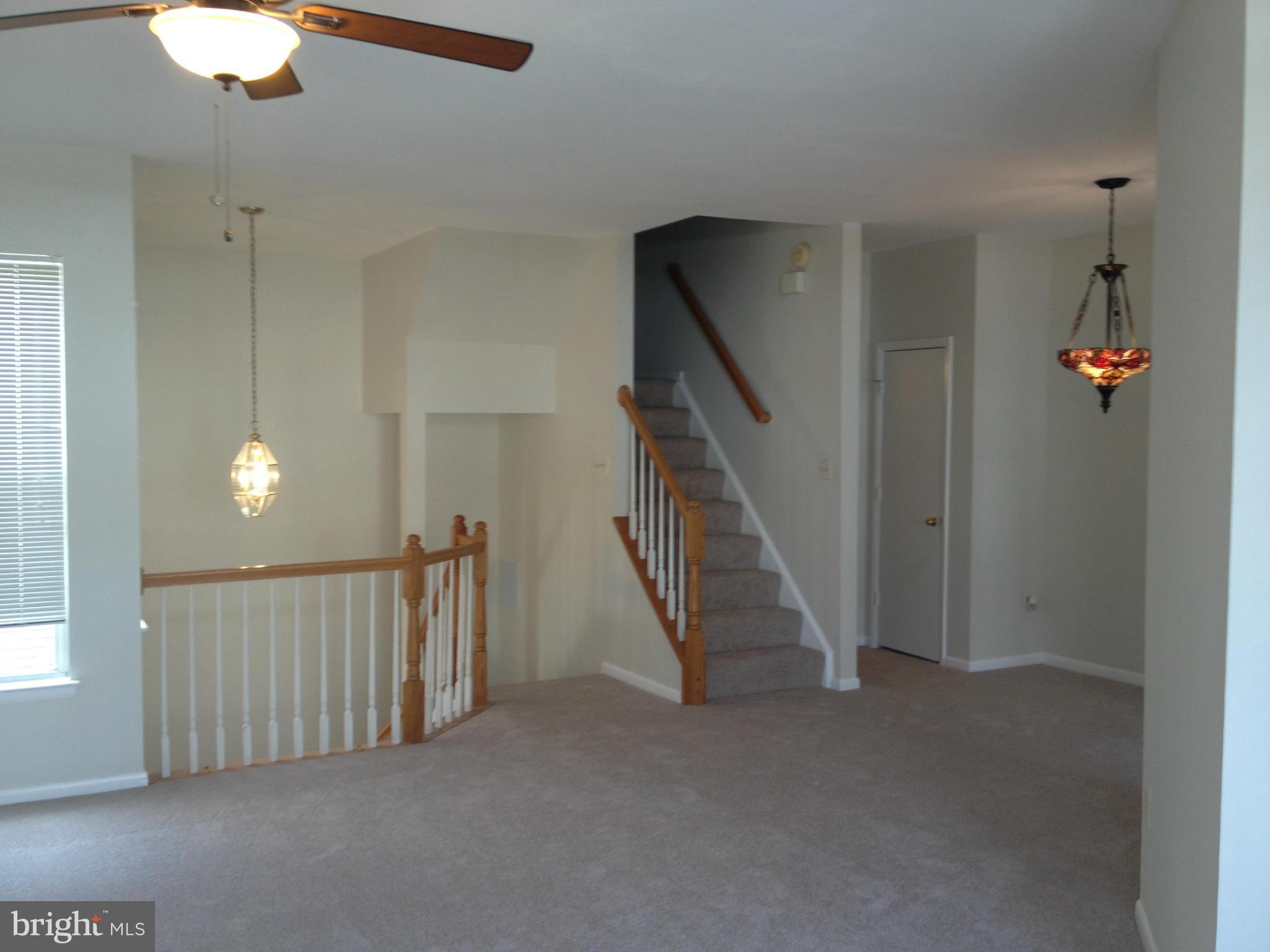 ASHBURN VILLAGE - Residential Lease