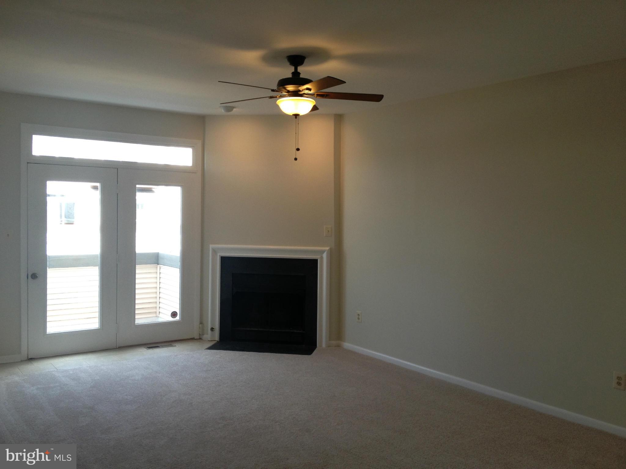 ASHBURN VILLAGE - Residential Lease