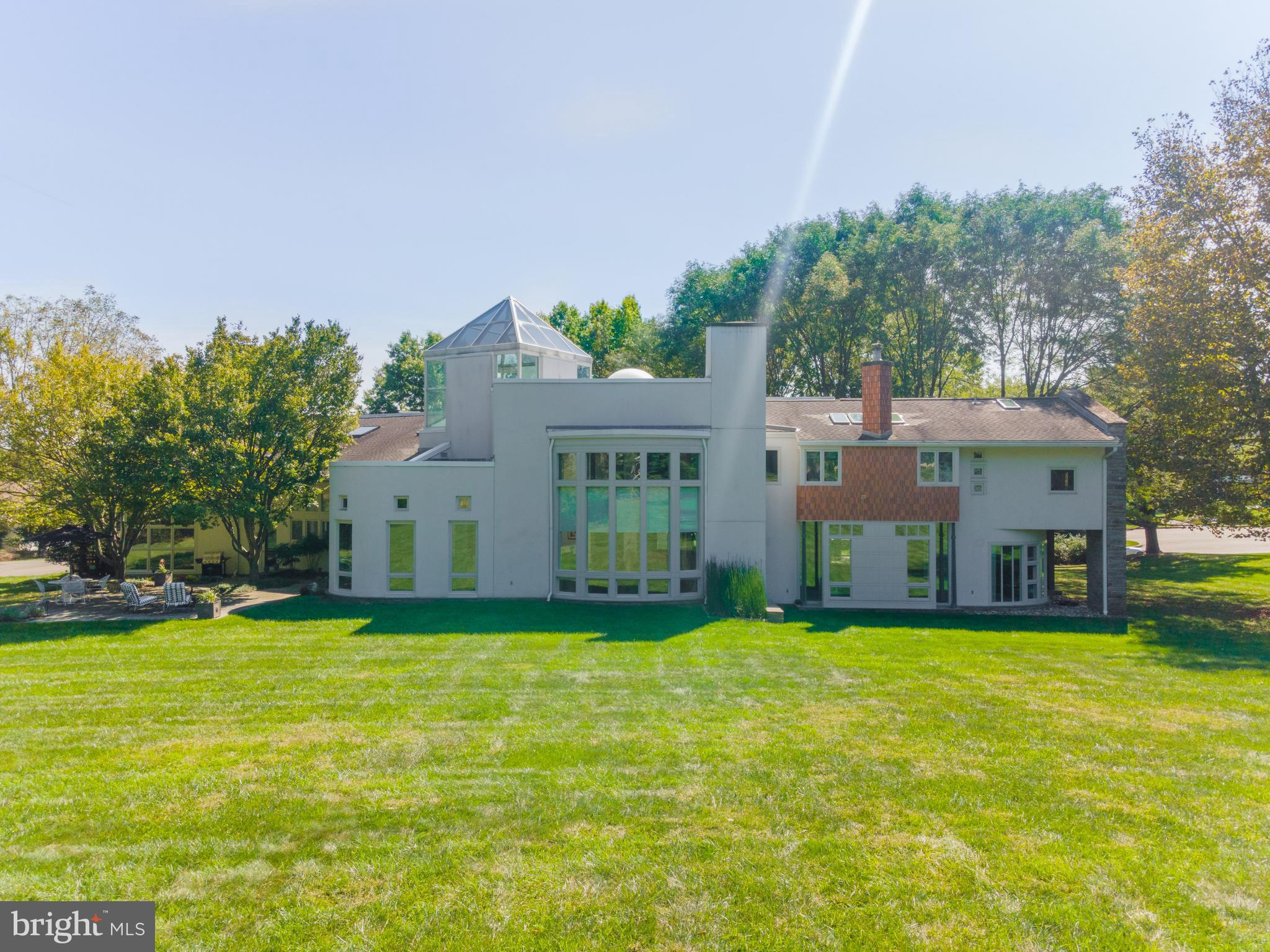 COUNTRY CLUB ESTS - Residential