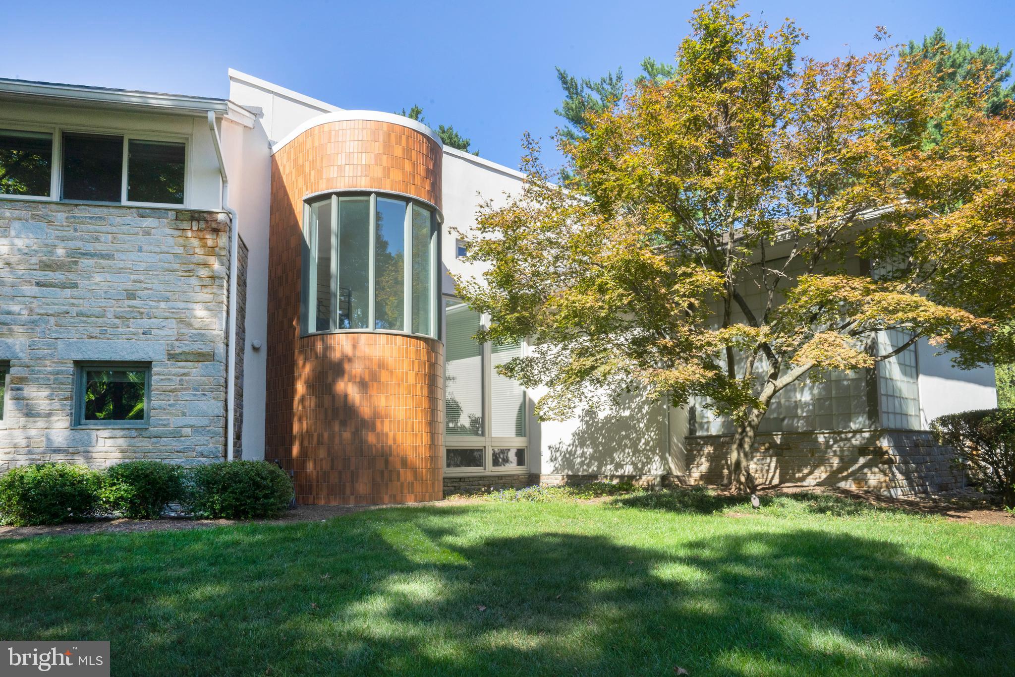 COUNTRY CLUB ESTS - Residential