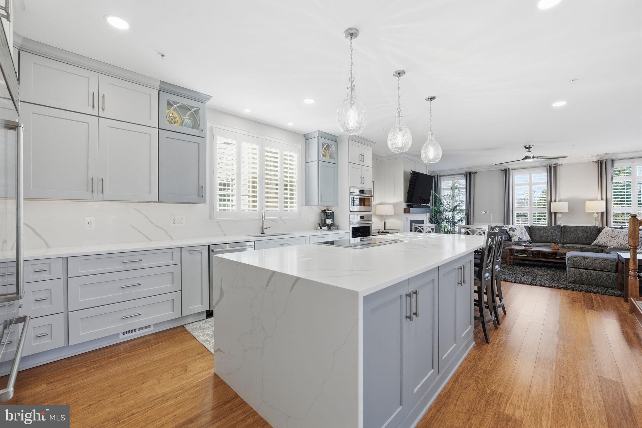 426 N GEORGE MASON DRIVE