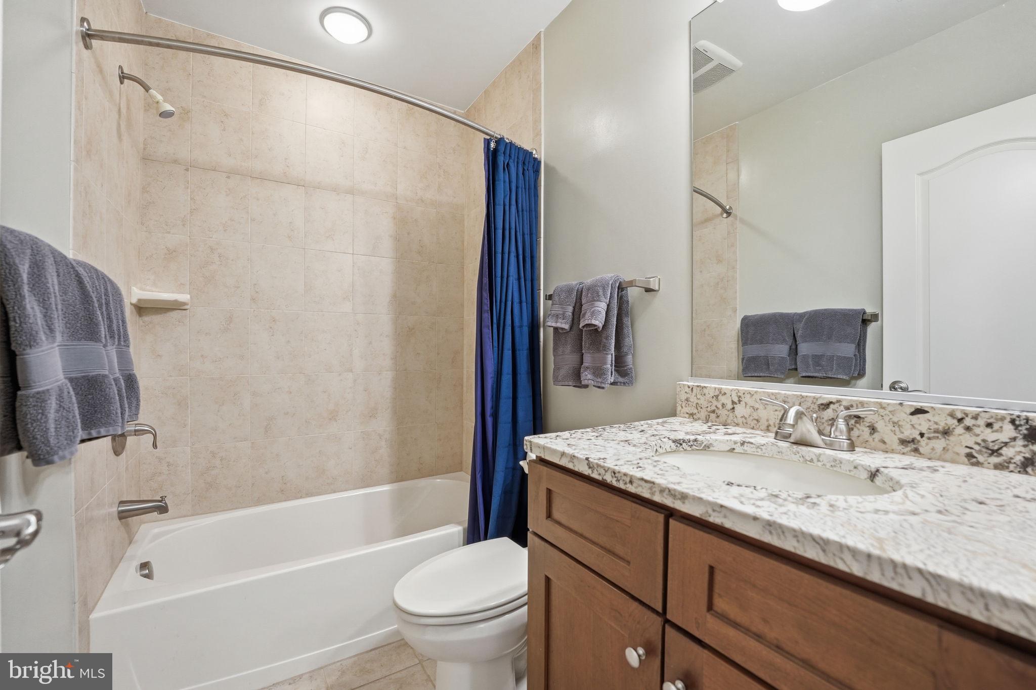 BUCKINGHAM COMMONS - Residential