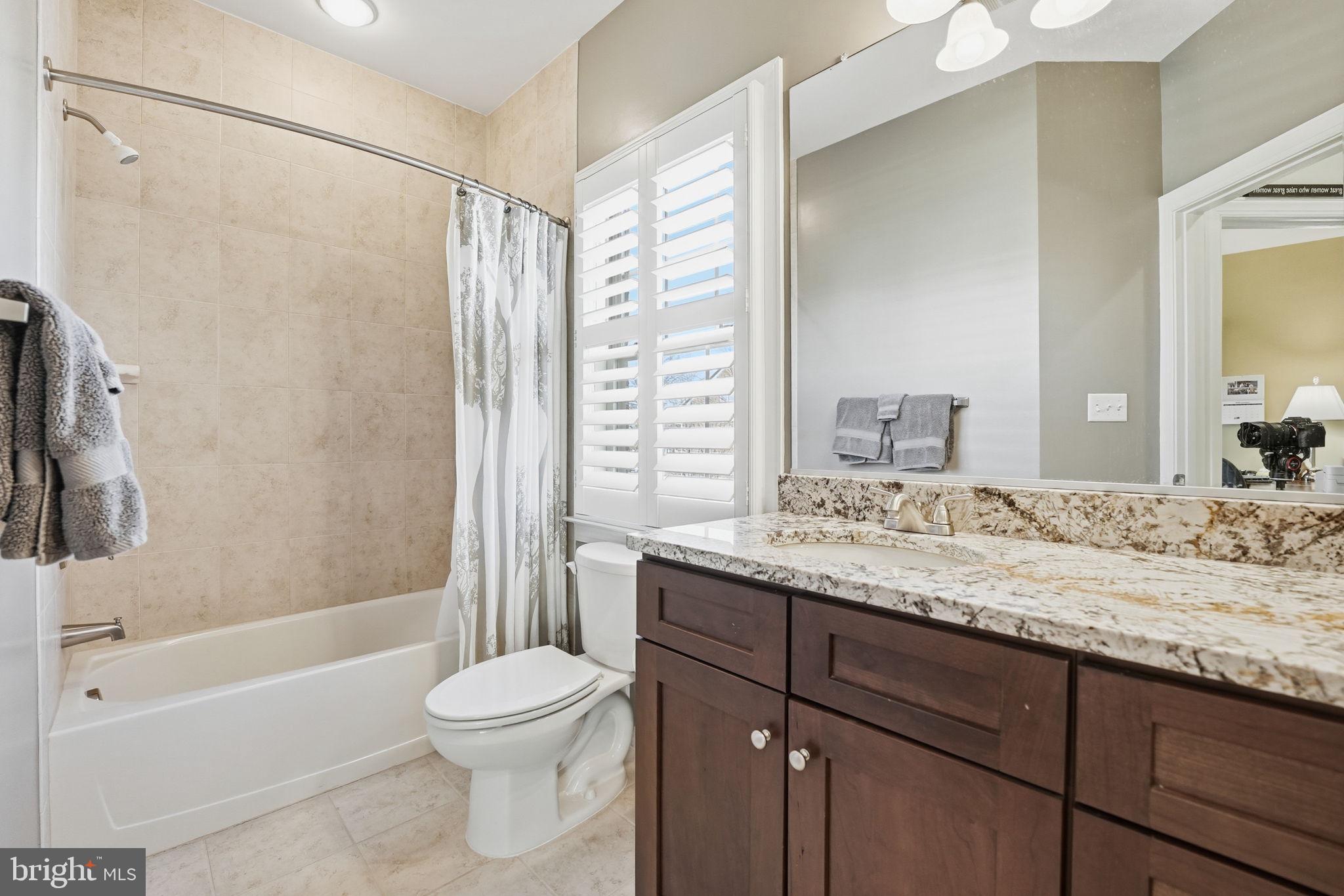 BUCKINGHAM COMMONS - Residential