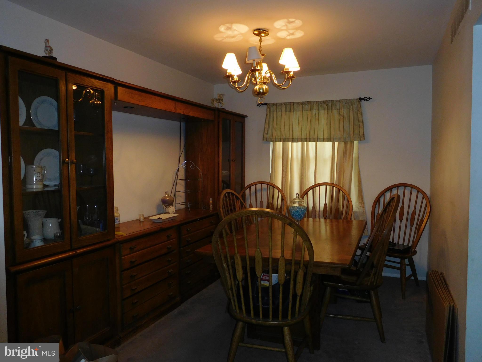 COUNTRY RIDGE - Residential