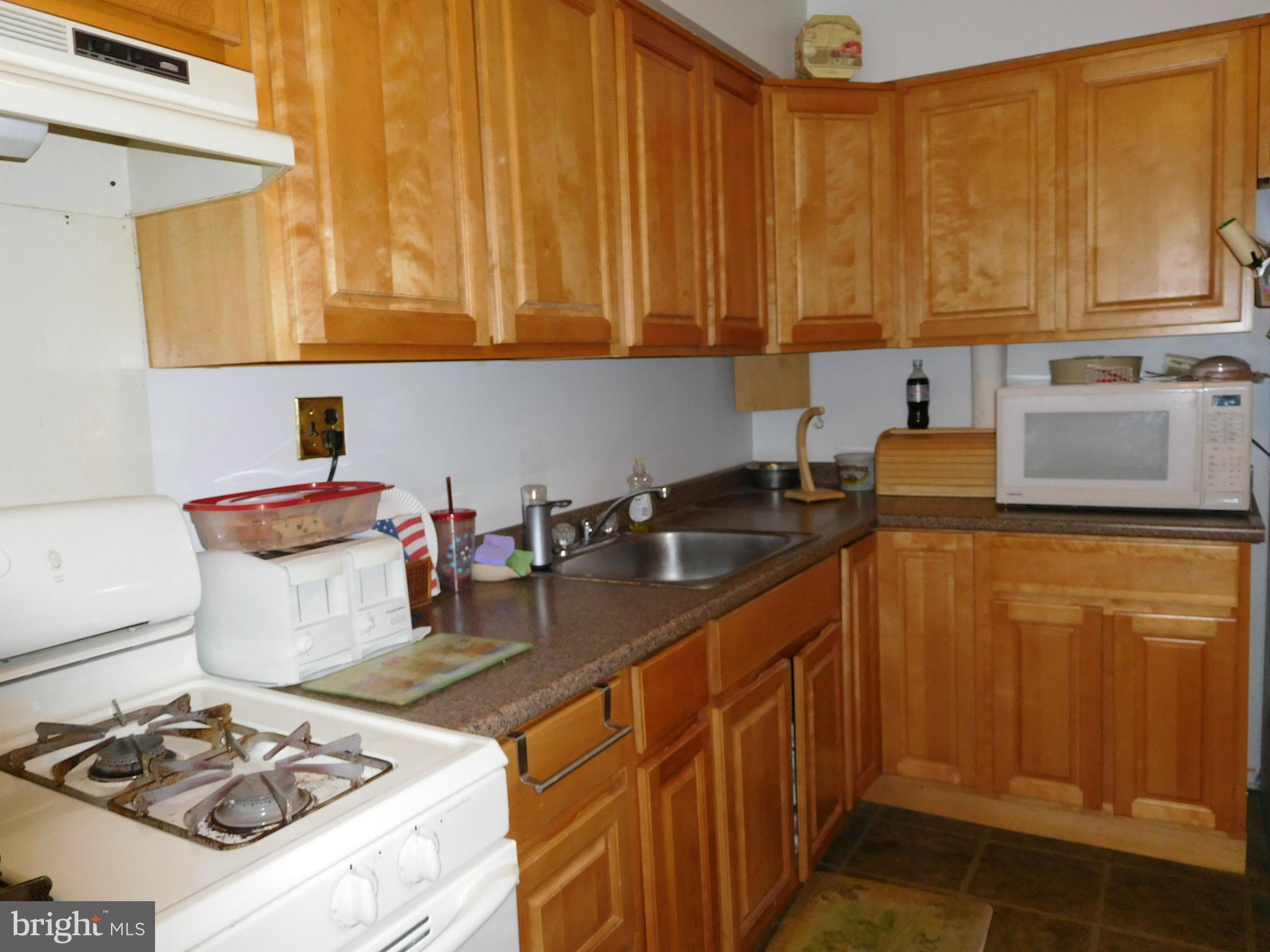 COUNTRY RIDGE - Residential