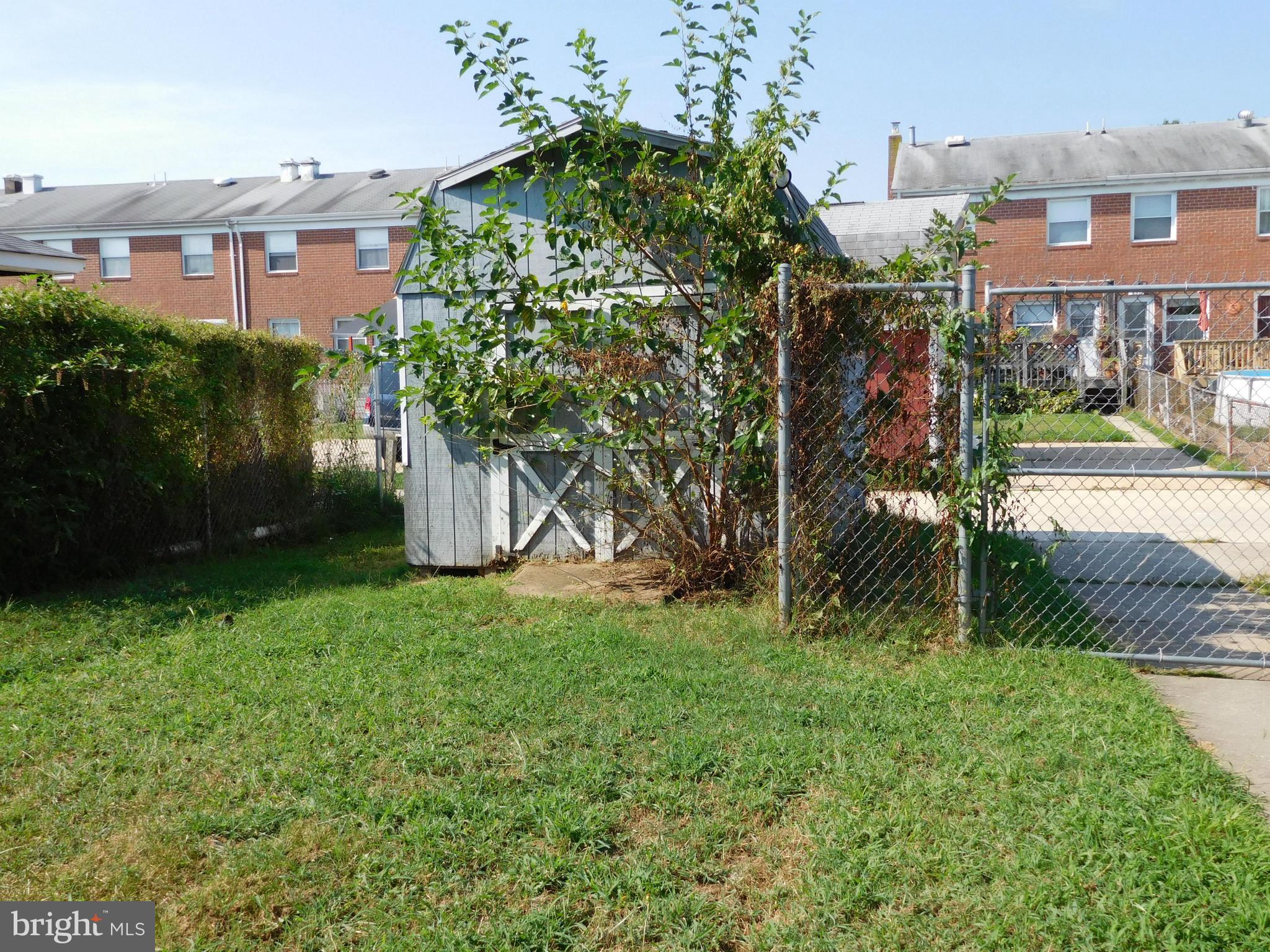 COUNTRY RIDGE - Residential