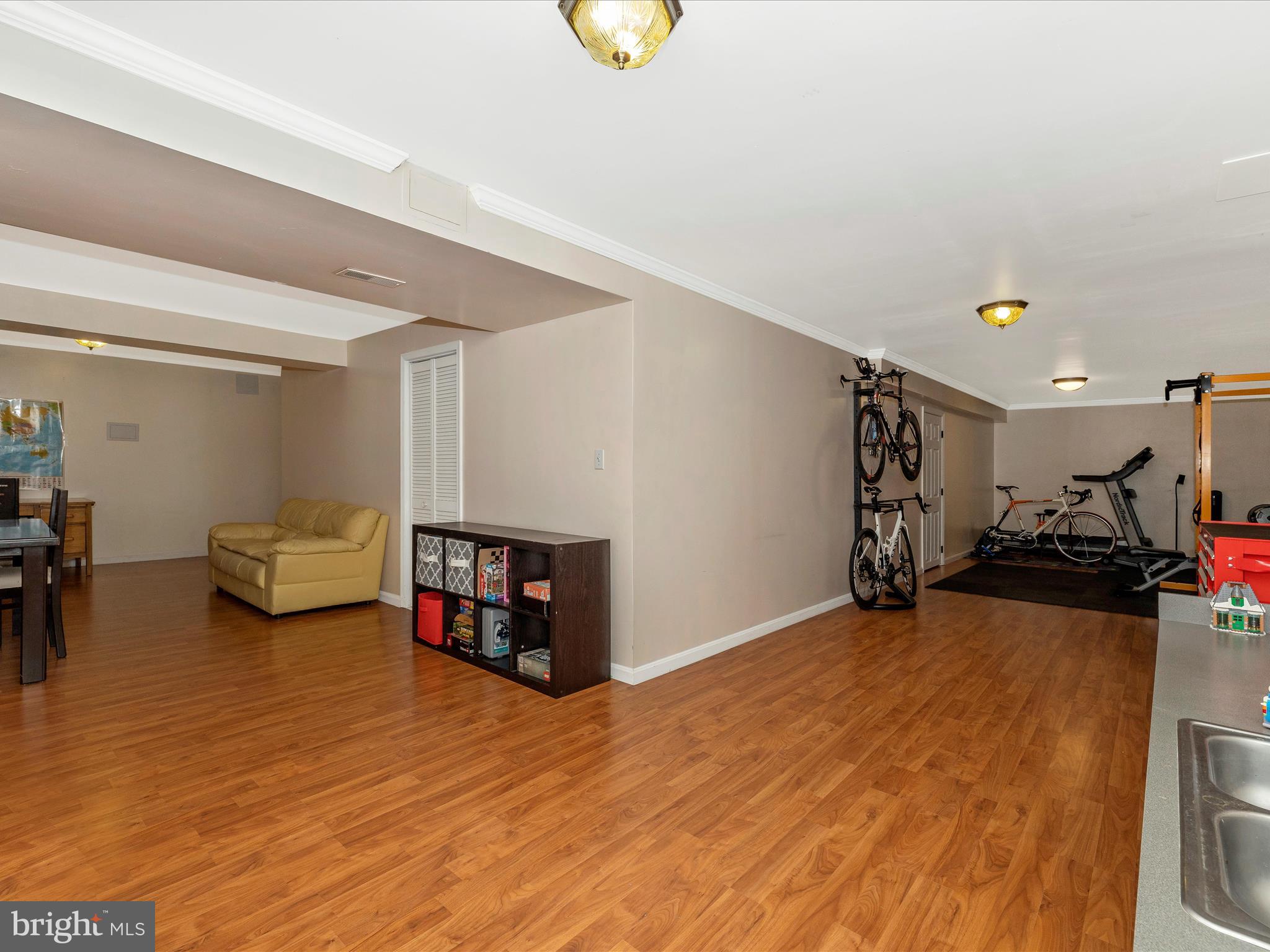 WILLOW BROOK - Residential