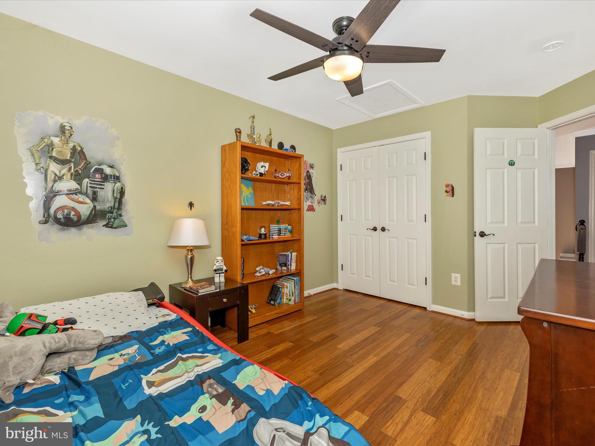 WILLOW BROOK - Residential