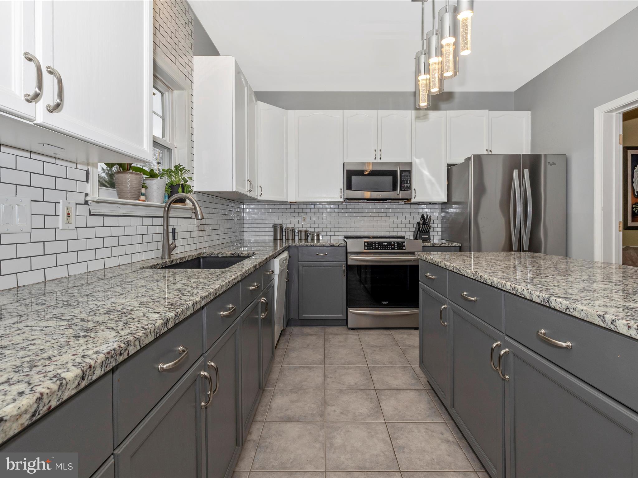 WILLOW BROOK - Residential