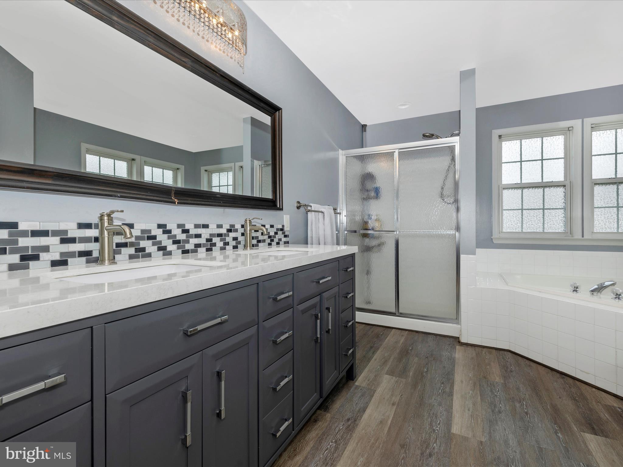 WILLOW BROOK - Residential