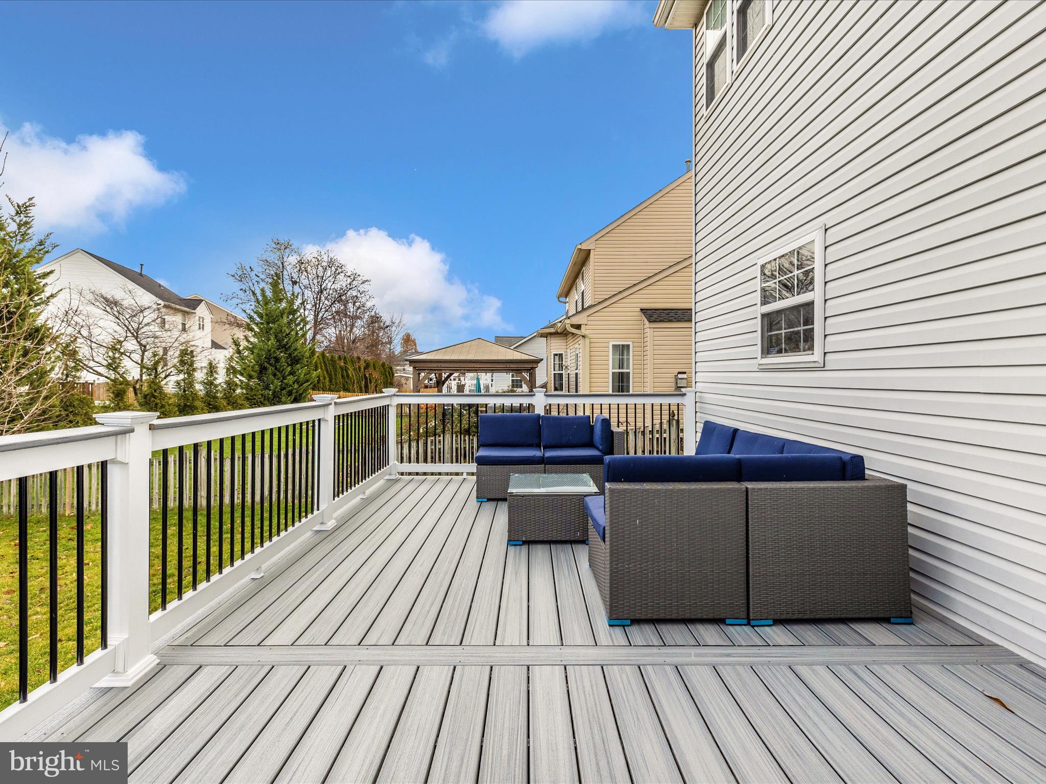 WILLOW BROOK - Residential