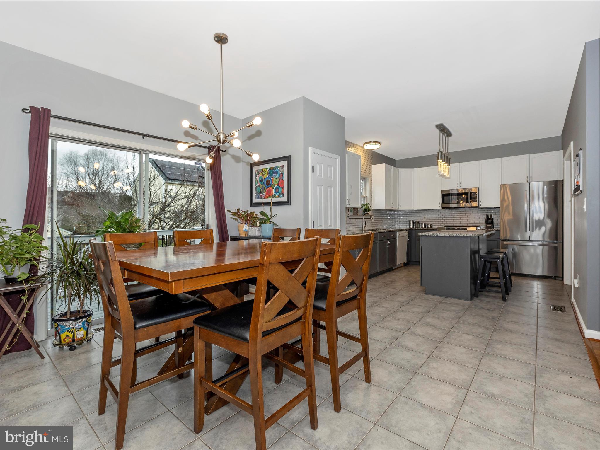 WILLOW BROOK - Residential