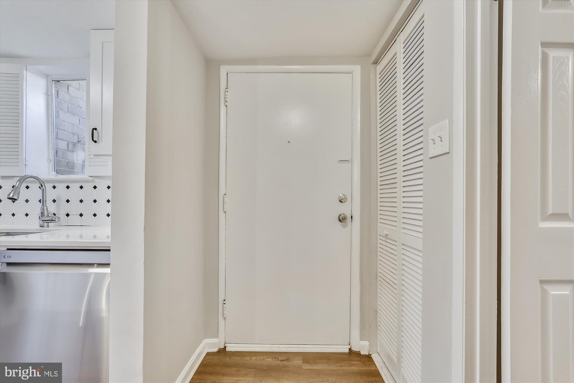 AMERICANA CENTRE - Residential