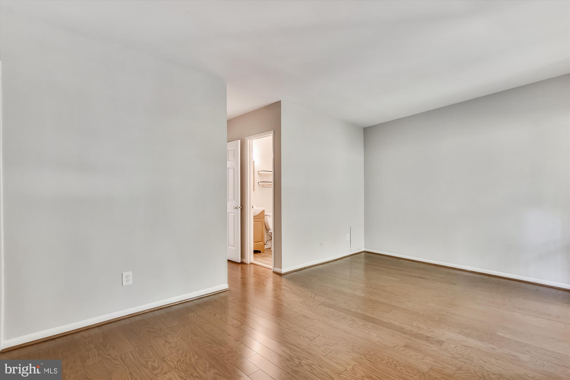 AMERICANA CENTRE - Residential