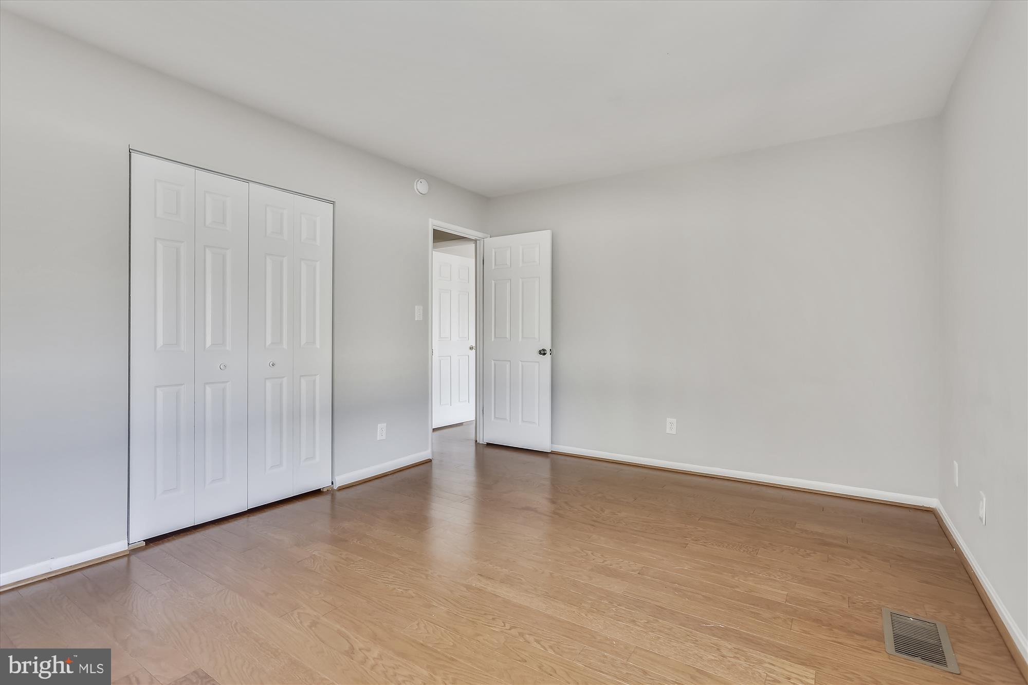 AMERICANA CENTRE - Residential