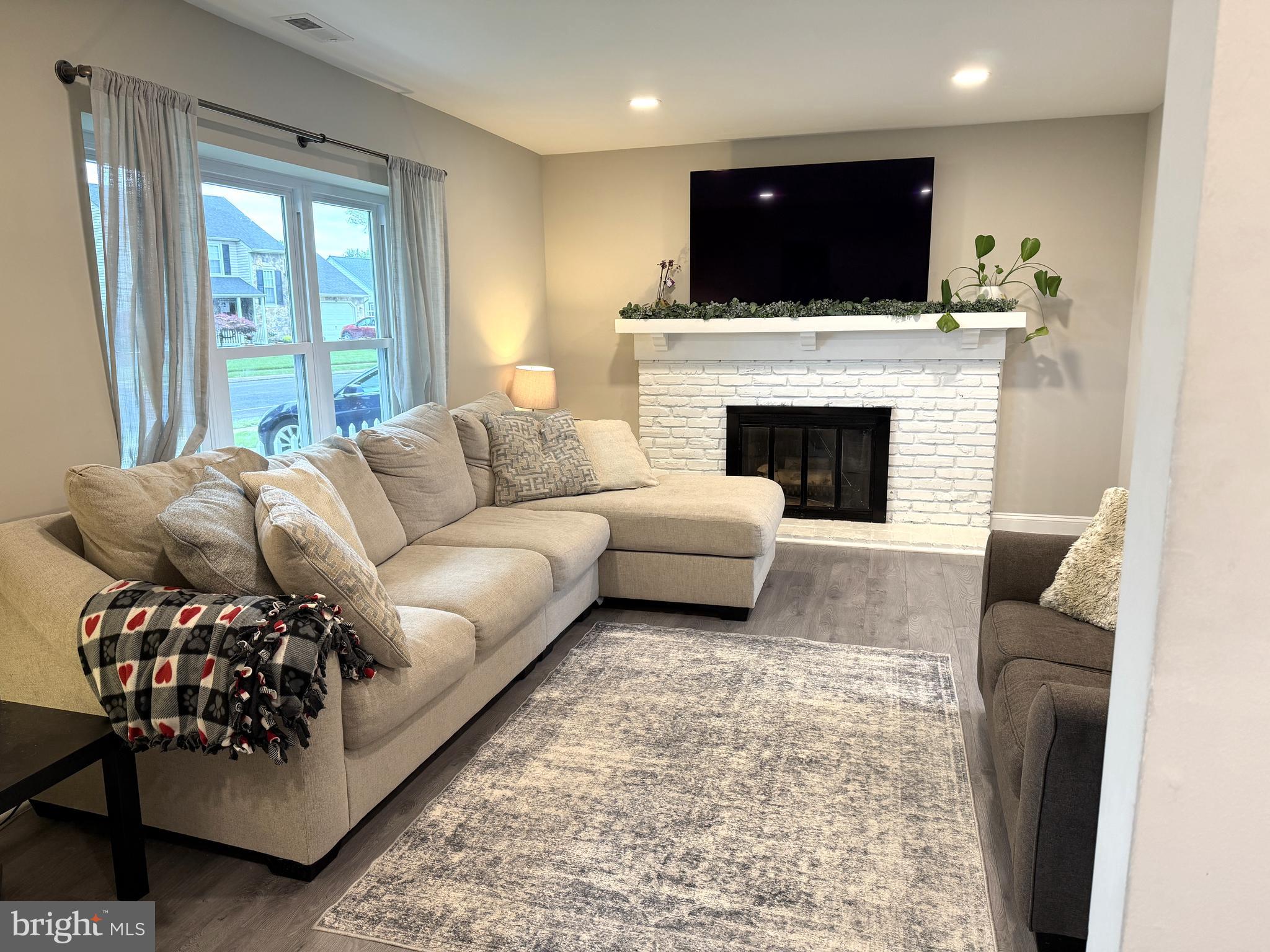 FAIRBRIDGE - Residential