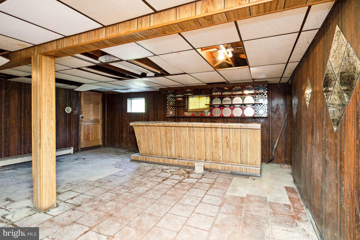 REGULARS - Residential