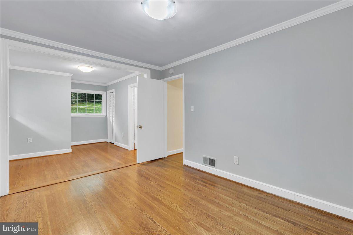 BROYHILL HILLS - Residential Lease