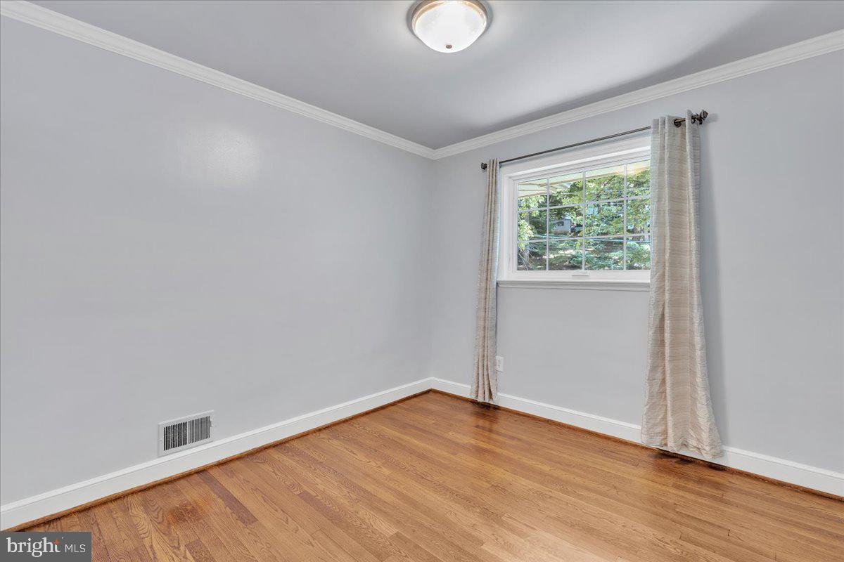 BROYHILL HILLS - Residential Lease