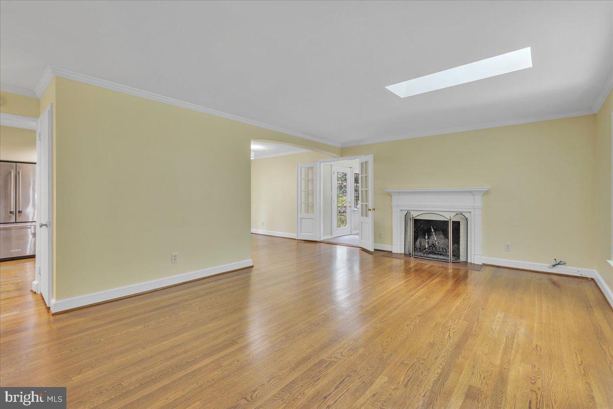 BROYHILL HILLS - Residential Lease