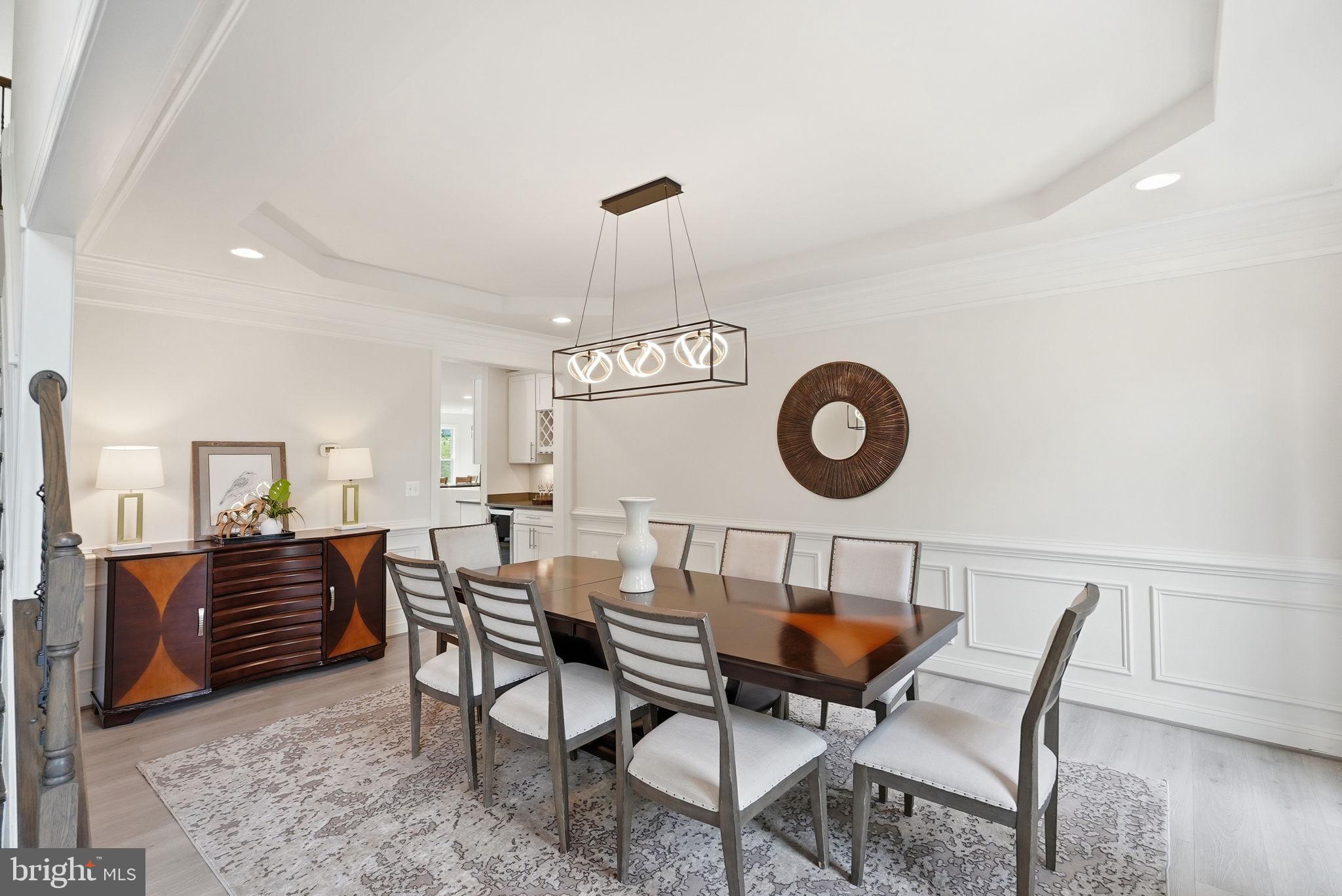 BREEZEWOOD - Residential