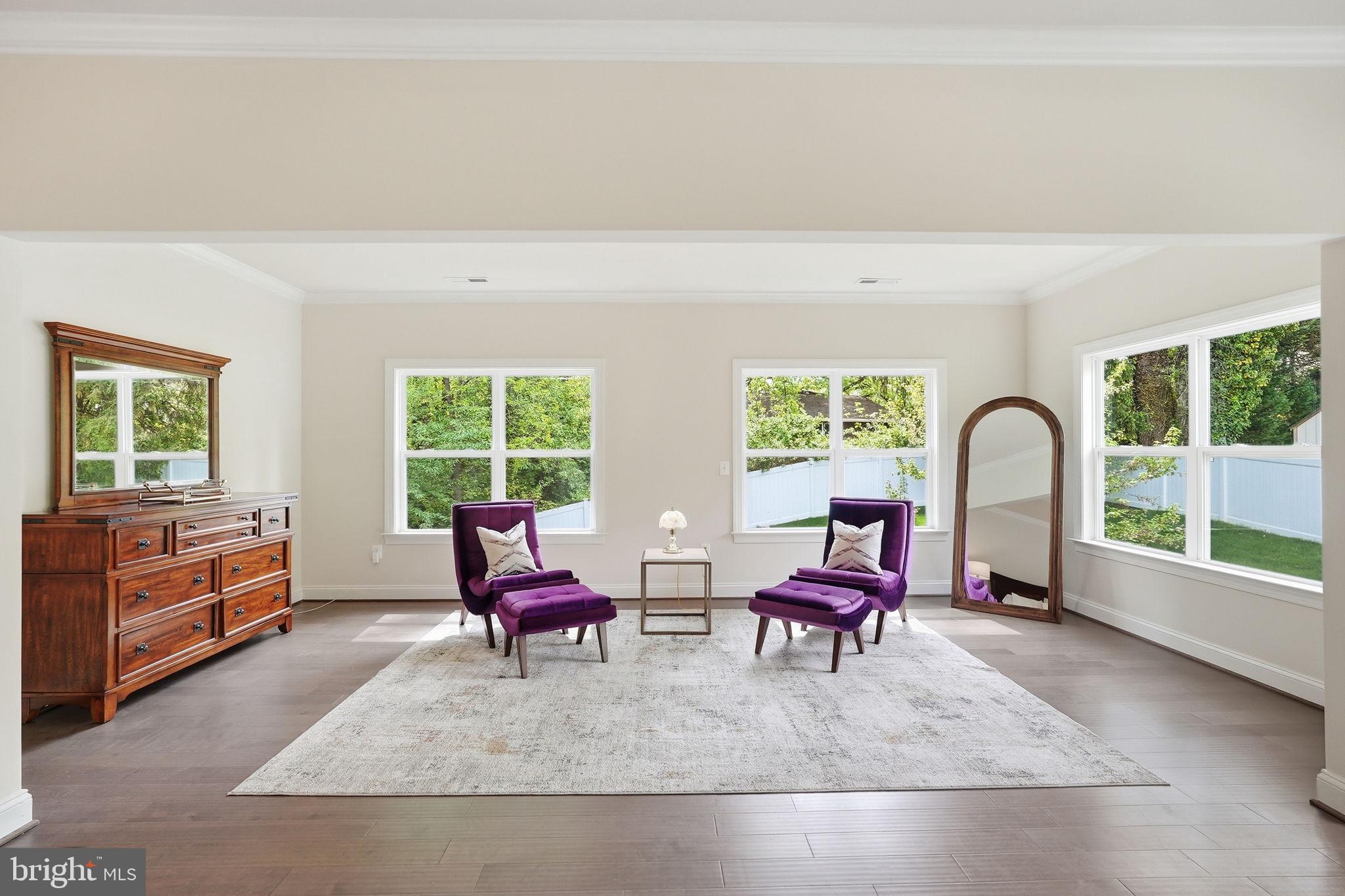 BREEZEWOOD - Residential