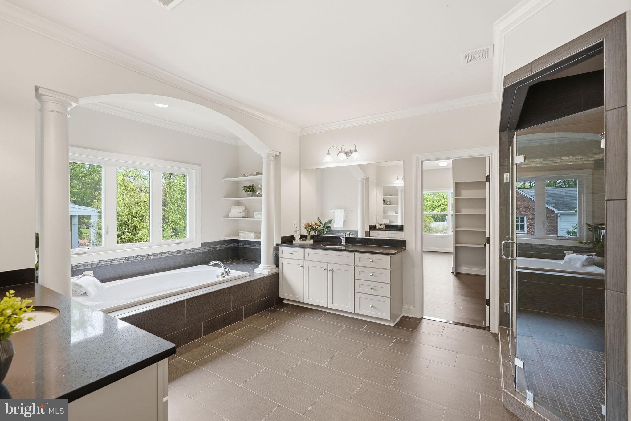 BREEZEWOOD - Residential