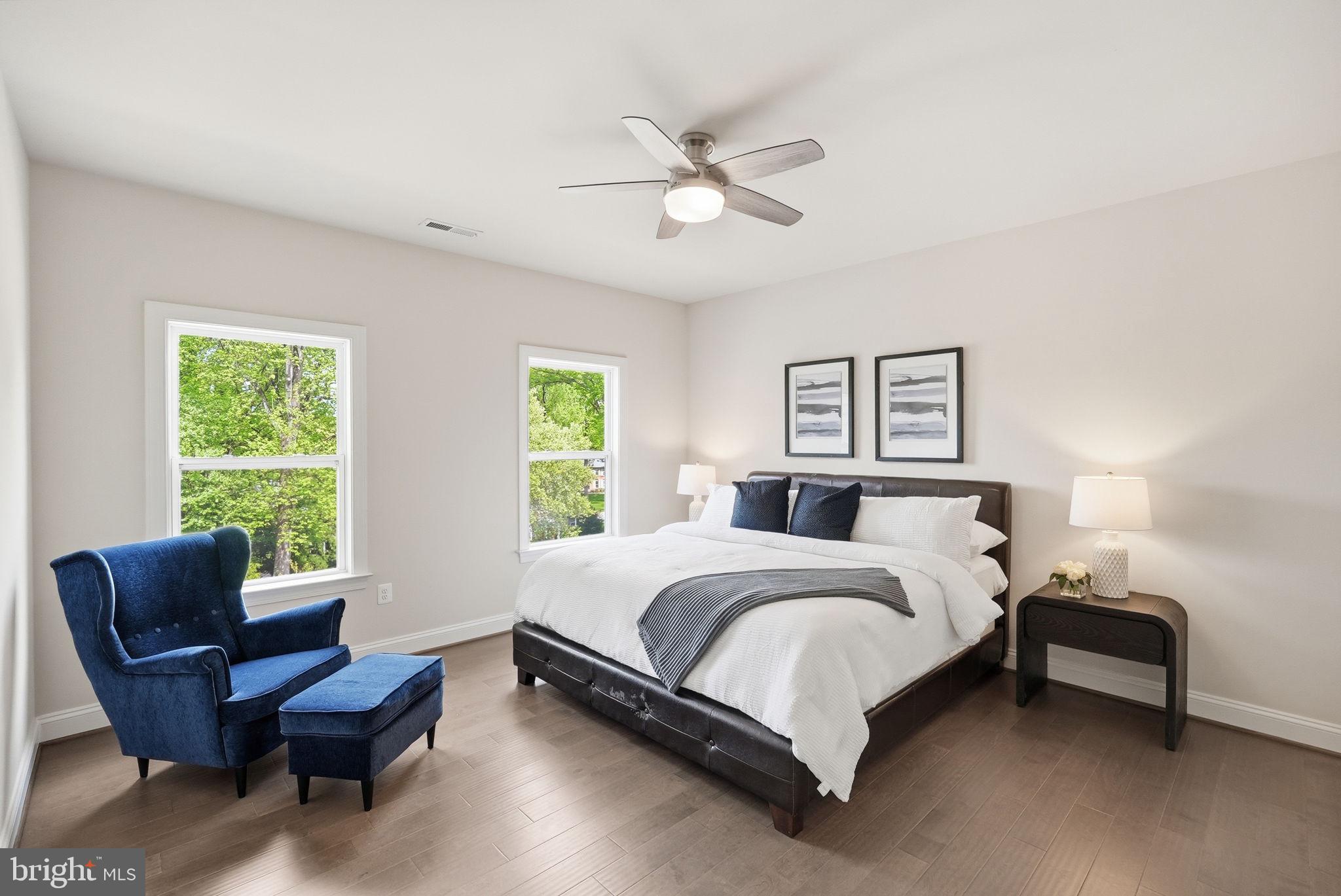 BREEZEWOOD - Residential