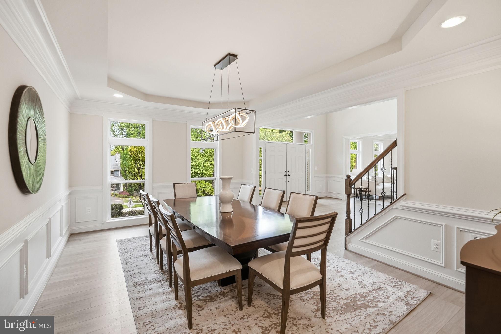 BREEZEWOOD - Residential