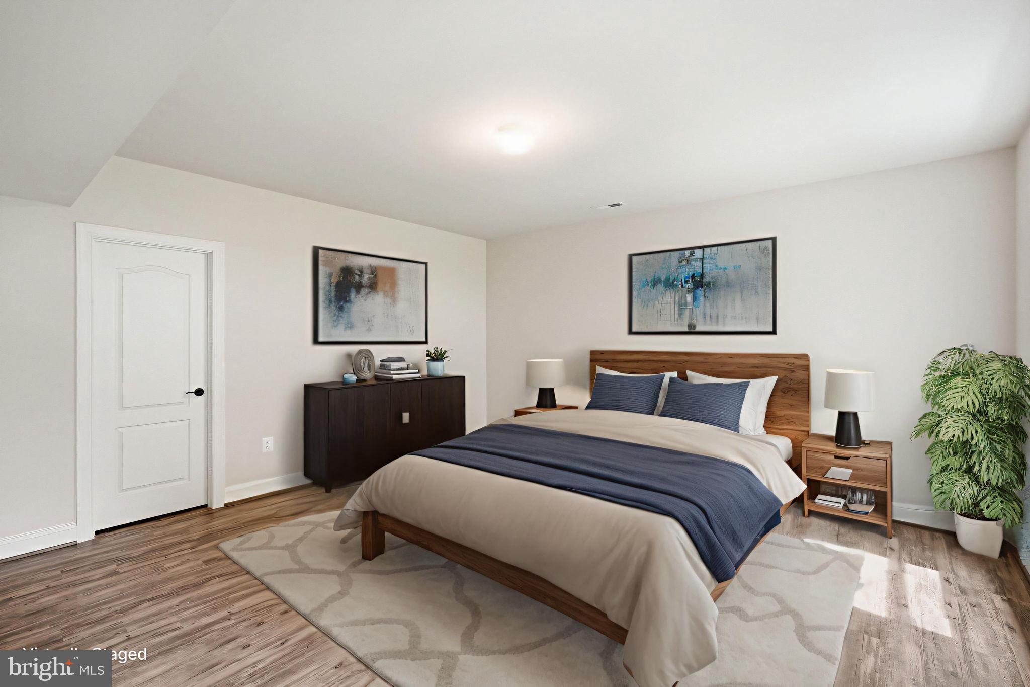 BREEZEWOOD - Residential