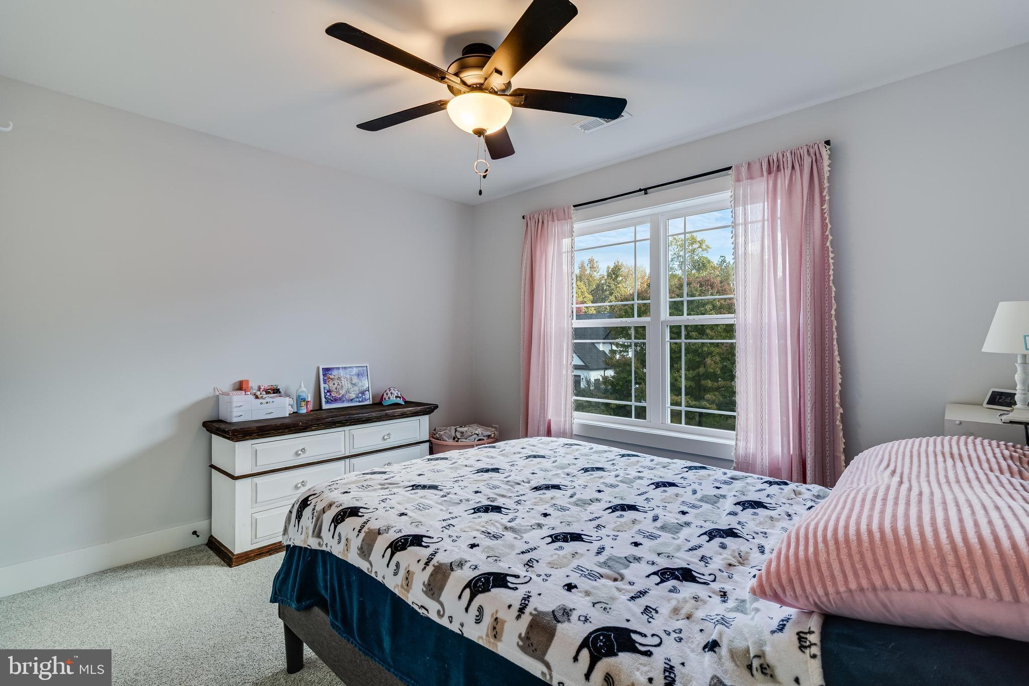 CLIFFTON ON THE POTOMAC - Residential