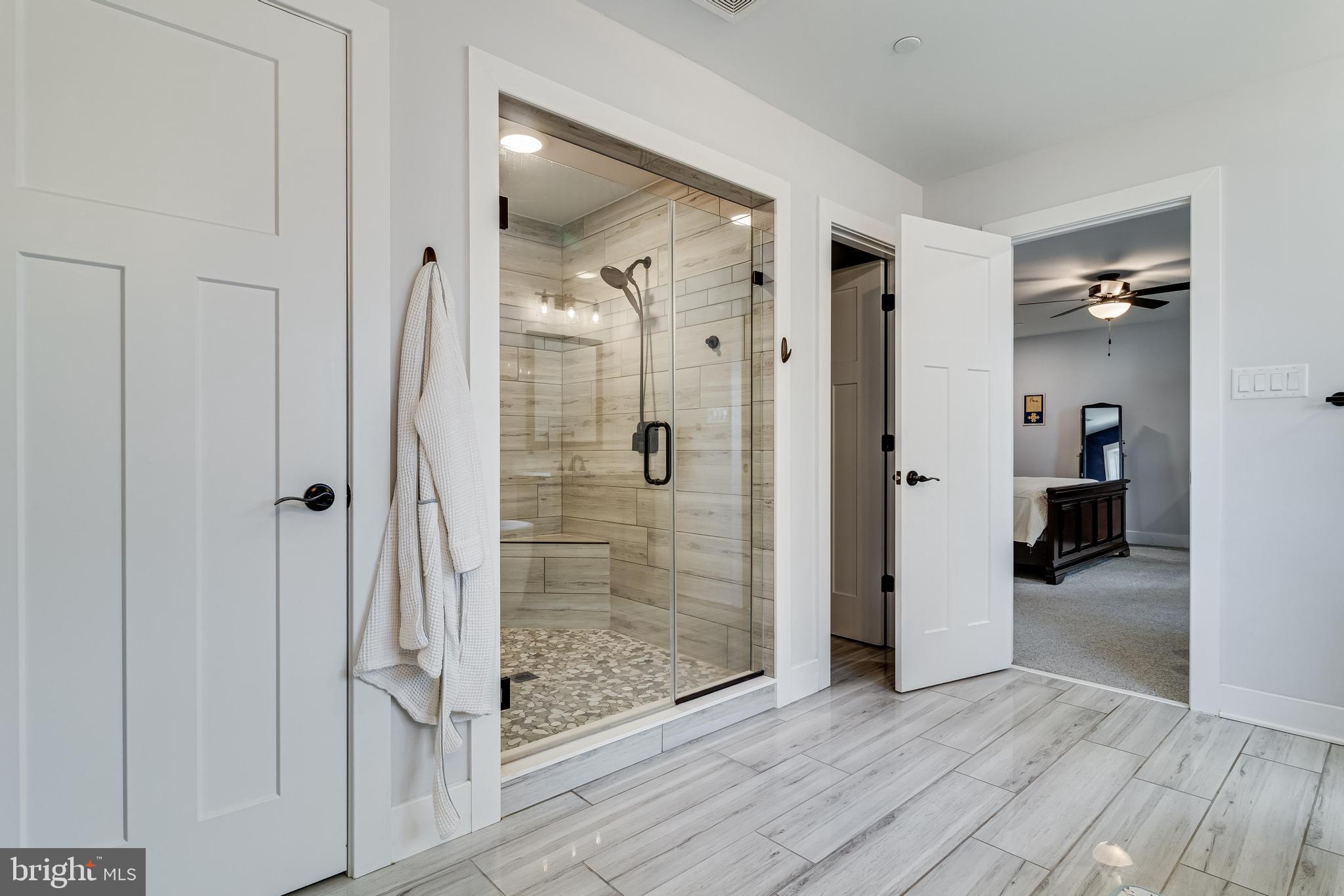 CLIFFTON ON THE POTOMAC - Residential