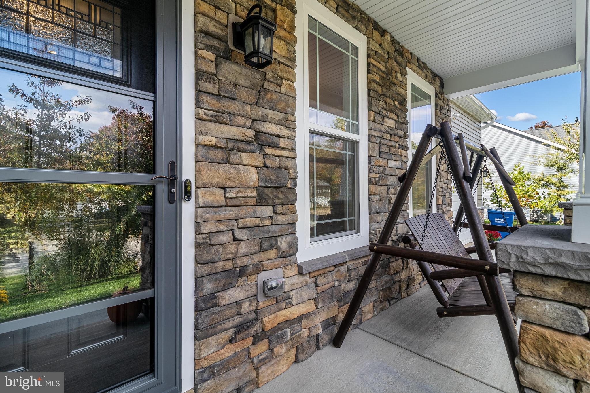 CLIFFTON ON THE POTOMAC - Residential