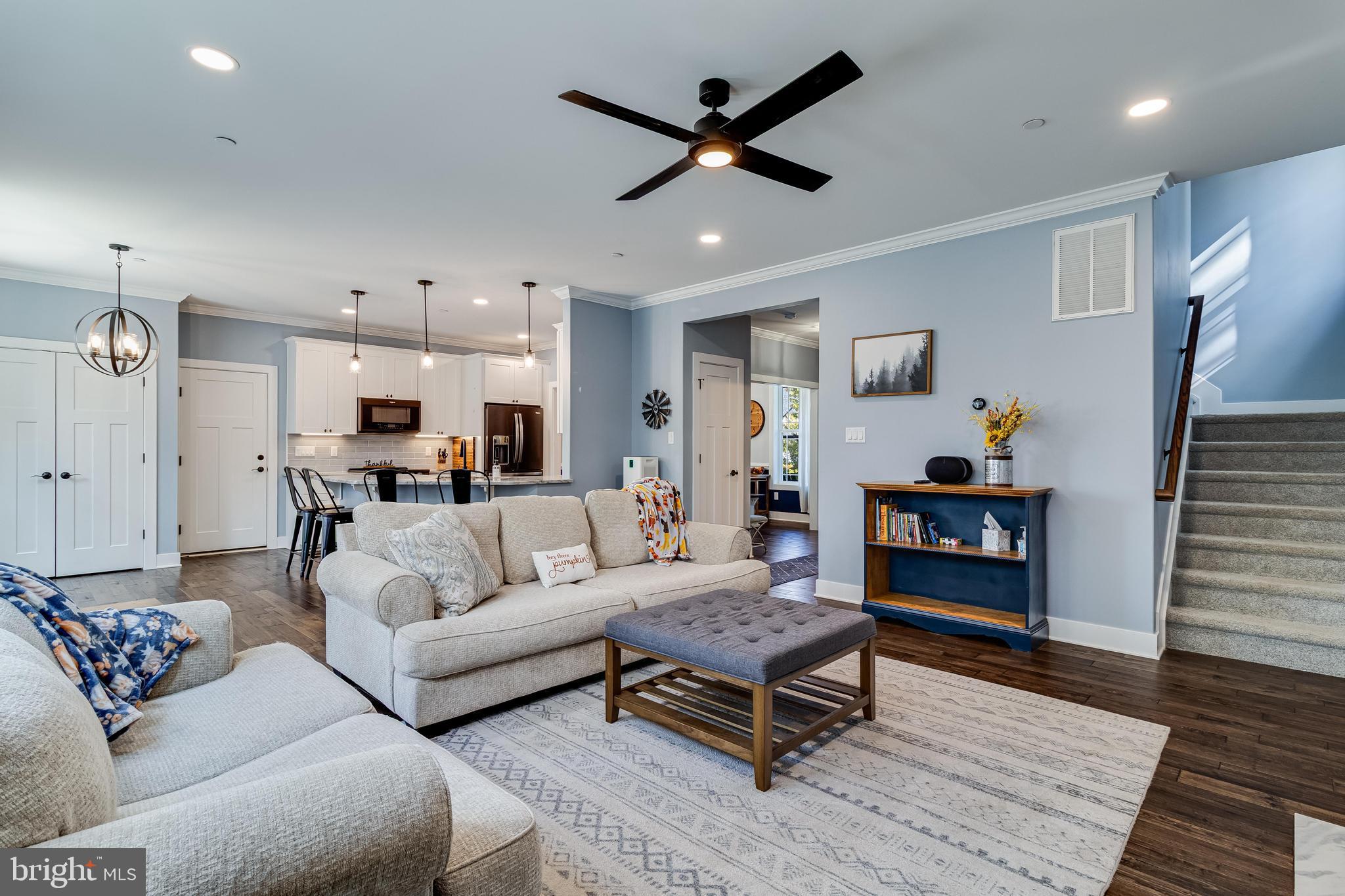 CLIFFTON ON THE POTOMAC - Residential