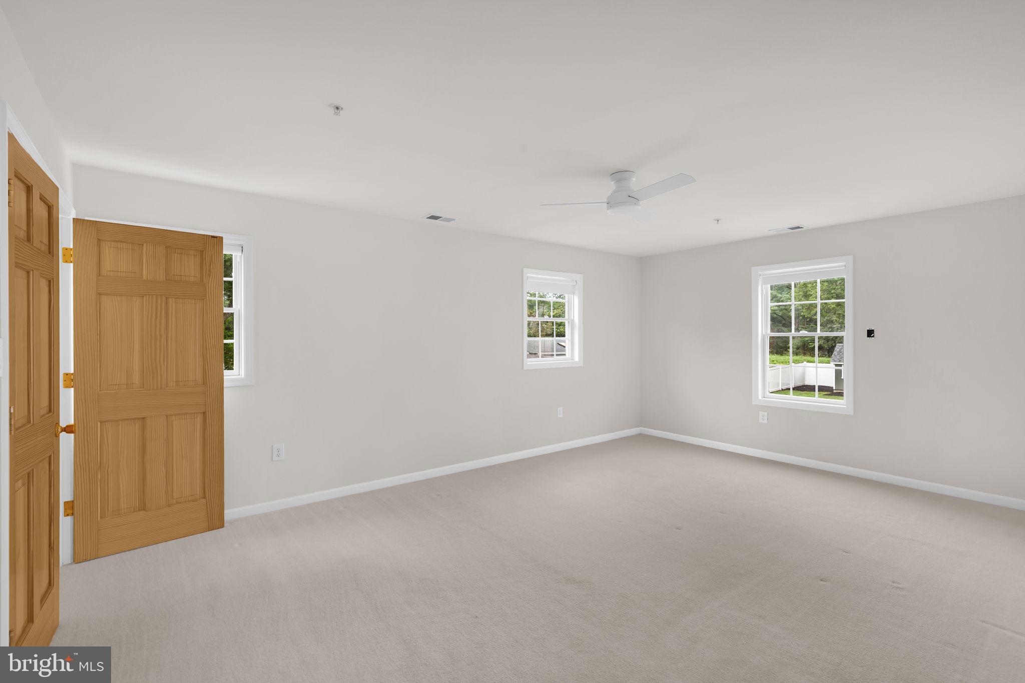 RIVERDALE PARK - Residential