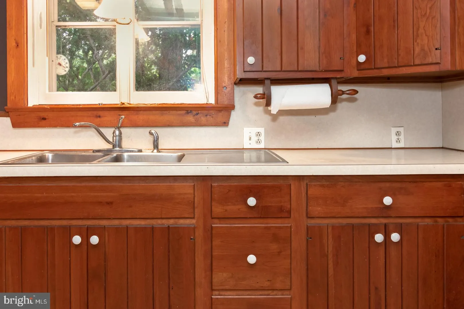 Hopewell, New Jersey 08525, United States, 2 Bedrooms Bedrooms, ,1 BathroomBathrooms,Residential,Pending,48508