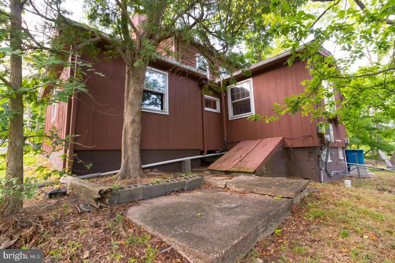 Hopewell, New Jersey 08525, United States, 2 Bedrooms Bedrooms, ,1 BathroomBathrooms,Residential,Pending,48508