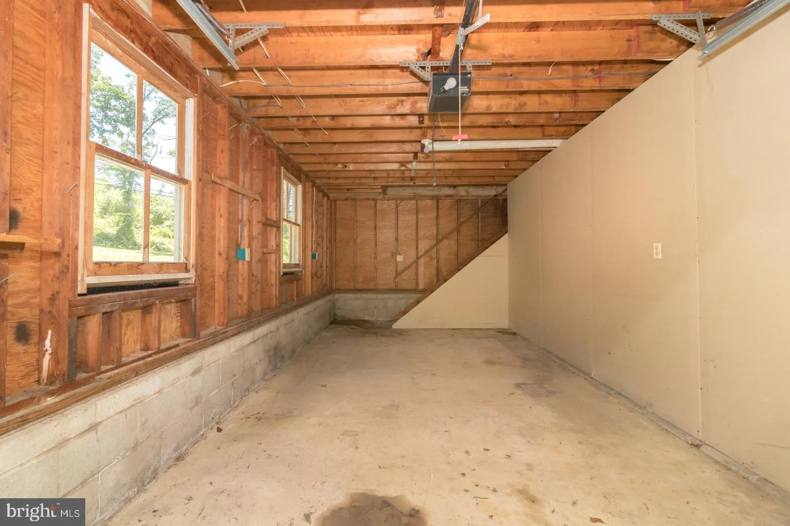 Hopewell, New Jersey 08525, United States, 2 Bedrooms Bedrooms, ,1 BathroomBathrooms,Residential,Pending,48508