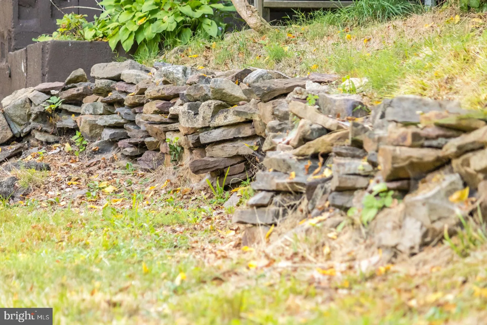 Hopewell, New Jersey 08525, United States, 2 Bedrooms Bedrooms, ,1 BathroomBathrooms,Residential,Pending,48508